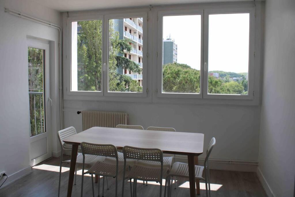Appartement Au Pied Du Metro. Toulouse Exterior foto